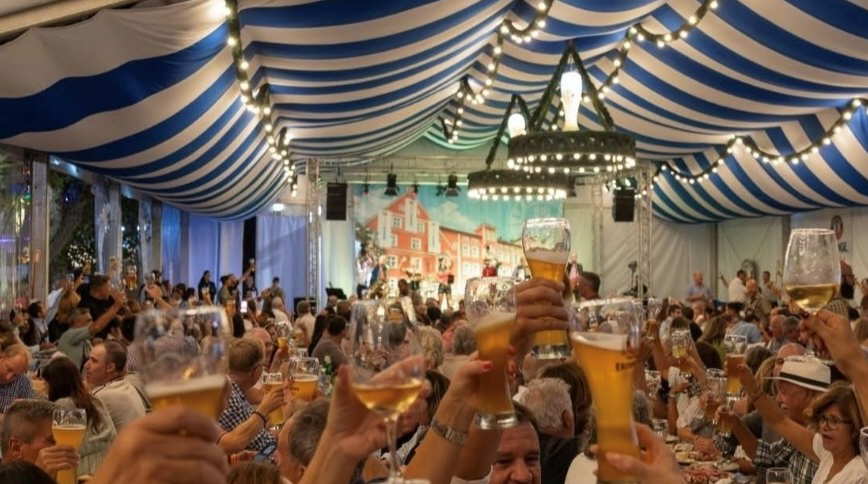 german-oktoberfest-band